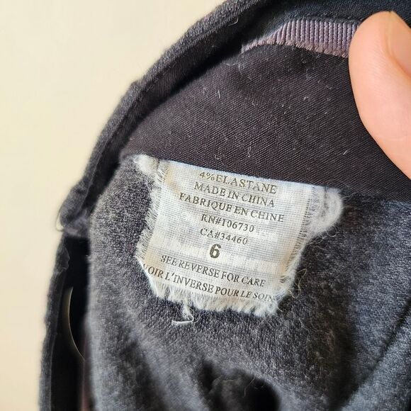 Vince Dark Grey Buttoned Slacks Size 6 - Picture 4 of 6